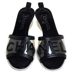 مملوكة مسبقًا Chanel Black Leather And PVC Slide Sandals Size 35.5
