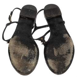 Chanel Black Leather CC Star Logo T Strap Thong Flat Sandals Size 39