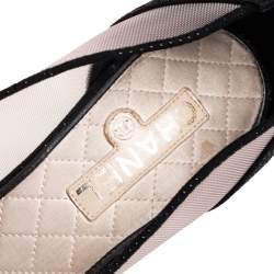 مملوكة مسبقًا حذاء كعب عالى شانيل زخرفة شبك ودانتيل أسود مقاس 40