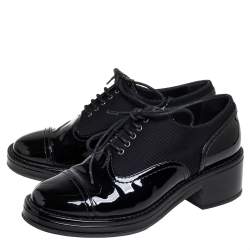 Pre Owned Chanel Black Patent Leather and Fabric Lace Up Block Heel Oxford Size 37