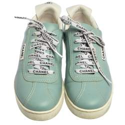 Pre Owned Chanel Blue Leather CC Low Top Sneakers Size 40.5