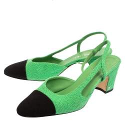مملوكة مسبقًا Chanel Green/Black Fabric Cap Toe Slingback  Sandals Size 41