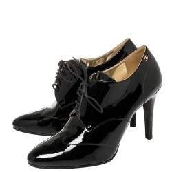 Chanel Black Patent Leather CC Lace Up Derby Ankle Booties Size 40