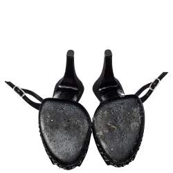 Pre Owned صندل شانيل قماش أسود بحزام للكاحل نعل سميك مقاس 39