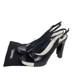 مملوكة مسبقًا Chanel Black Leather CC Peep Toe Platform Slingback Sandals Size 38.5