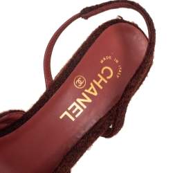 مملوكة مسبقًا Chanel Brown Tweed And Satin CC Slingback Sandals Size 40