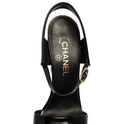 Pre Owned صندل شانيل سي سي جلد أسود لامع بحزام للكاحل مقاس 39.5