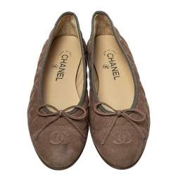 Pre Owned حذاء فلات باليه شانيل فيونكة سي سي جلد نوبوك مبطن بني مقاس 38