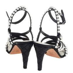 مملوكة مسبقًا Chanel Black Leather Faux Pearl Embellished Strappy Sandals Size 39