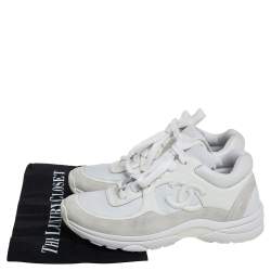 Pre Owned Chanel White Leather And Neoprene CC Low Top Sneakers Size 37.5