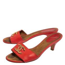 Pre Owned Chanel Red Leather CC Slide Sandals Size 37