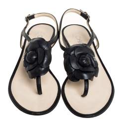 Pre Owned Chanel Black Leather Camellia Thong Flat Sandals Size 36