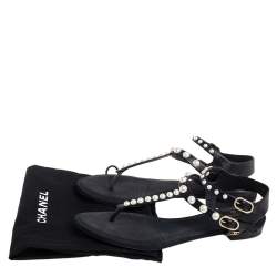 Pre Owned Chanel Black Leather  Faux Pearl Thong Sandals Size 38