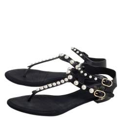 Pre Owned Chanel Black Leather  Faux Pearl Thong Sandals Size 38
