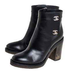 Chanel Black Leather CC Turnlock Ankle Boots Size 37.5