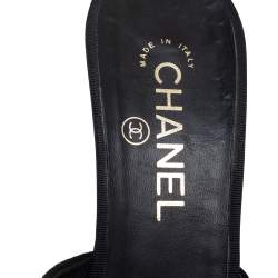 Pre Owned Chanel Black Suede And Canvas CC Faux Pearl Embellished Heel Slip On Mules Size 38.5