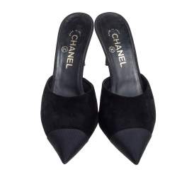Pre Owned Chanel Black Suede And Canvas CC Faux Pearl Embellished Heel Slip On Mules Size 38.5
