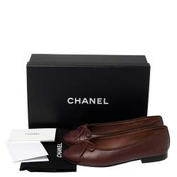 Pre Owned Chanel Brown Leather CC Bow Ballet Flats Size 36