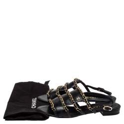 Pre Owned صندل شانيل جلد أسود بسلسلة حزام للكاحل مقاس 36