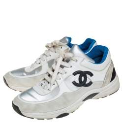 مملوكة مسبقًا Chanel White/Grey Suede, Leather And Fabric CC Low-Top Sneakers Size 38.5