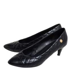 Pre Owned حذاء كعب عالي شانيل جلد أسود مبطن مقاس 39