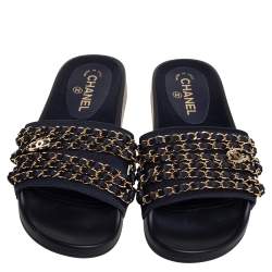 مملوكة مسبقًا Chanel Navy Blue Fabric Tropiconic Chain Flat Slides Size 38 