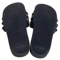 مملوكة مسبقًا Chanel Navy Blue Fabric Tropiconic Chain Flat Slides Size 38 