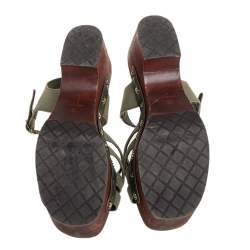 مملوكة مسبقًا Chanel Green Fabric Star And CC Studded Wooden Clog Ankle Strap Sandals Size 41