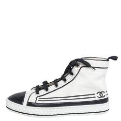 مملوكة مسبقًا Chanel White Canvas And Leather CC Cap Toe Pearl Embellished High Top Sneakers Size 40
