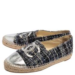 مملوكة مسبقًا حذاء إسبادريل فلات شانيل تويد وجلد رصاصي مقدمة سي سي مقاس 37