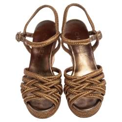 مملوكة مسبقًا Chanel Metallic Gold Woven Fabric Wedge Platform Sandals Size 38