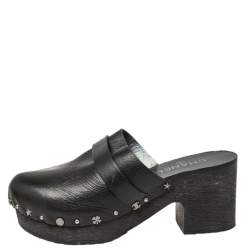 Pre Owned Chanel Black Leather Studded Clog Sandals Size 40