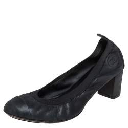 مملوكة مسبقًا Chanel Metallic Dark Green Suede Scrunch Pumps Size 41