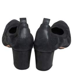 مملوكة مسبقًا Chanel Metallic Dark Green Suede Scrunch Pumps Size 41