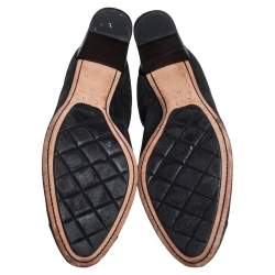 مملوكة مسبقًا Chanel Metallic Dark Green Suede Scrunch Pumps Size 41