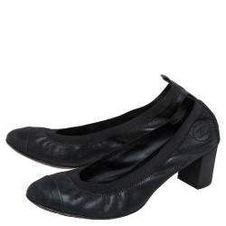 مملوكة مسبقًا Chanel Metallic Dark Green Suede Scrunch Pumps Size 41