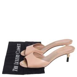 Pre Owned Chanel Beige Leather CC Heel Open Toe Mules Size 38
