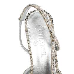 Pre Owned Chanel Silver Leather And Tweed Fabric CC Block Heel Slingback Sandals Size 39.5