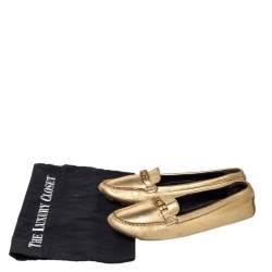 Pre Owned Carolina Herrera Gold Leather Logo Detail Slip On Loafers Size 38