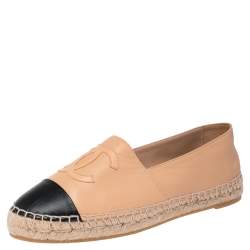 Pre Owned Chanel Beige/Black Leather CC Cap Toe Espadrilles Size 40