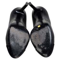 Pre Owned Chanel Black Leather Camellia Embellished Pumps Size 37.5