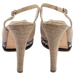 مملوكة مسبقًا Chanel Beige Canvas And Black Leather Peep Toe Platform Slingback Sandals Size 37.5