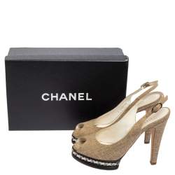 مملوكة مسبقًا Chanel Beige Canvas And Black Leather Peep Toe Platform Slingback Sandals Size 37.5
