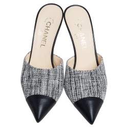 Pre Owned Chanel White/Black Tweed And Leather Faux Pearl CC Heel Mules Size 38