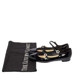 Pre Owned حذاء باليرينا فلات جلد فضي مثقب مقدمة مربعة مقاس 38