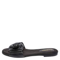 Pre Owned Chanel Black Leather Camellia Slide Flat Sandals Size 37