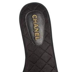 Pre Owned Chanel Black Leather Camellia Slide Flat Sandals Size 37