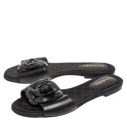 Pre Owned Chanel Black Leather Camellia Slide Flat Sandals Size 37