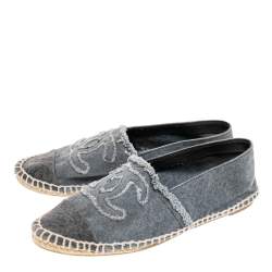 Pre Owned Chanel Grey Denim CC Espadrille Flats Size 36