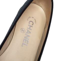 Pre Owned Chanel Blue/Black Leather and Denim CC Cap Toe Bow Ballet Flats Size 39